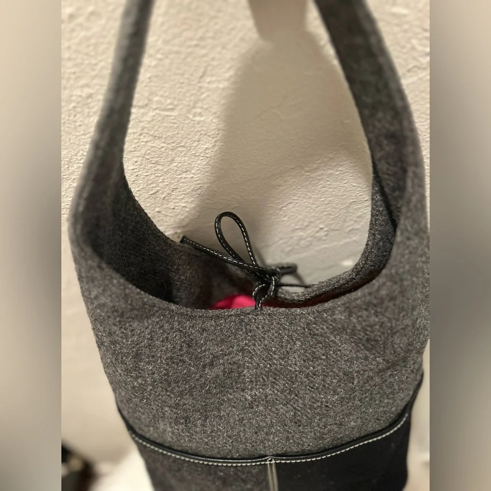 Kate Spade Gray and Black Hobo Bag Excellent Condition With COA